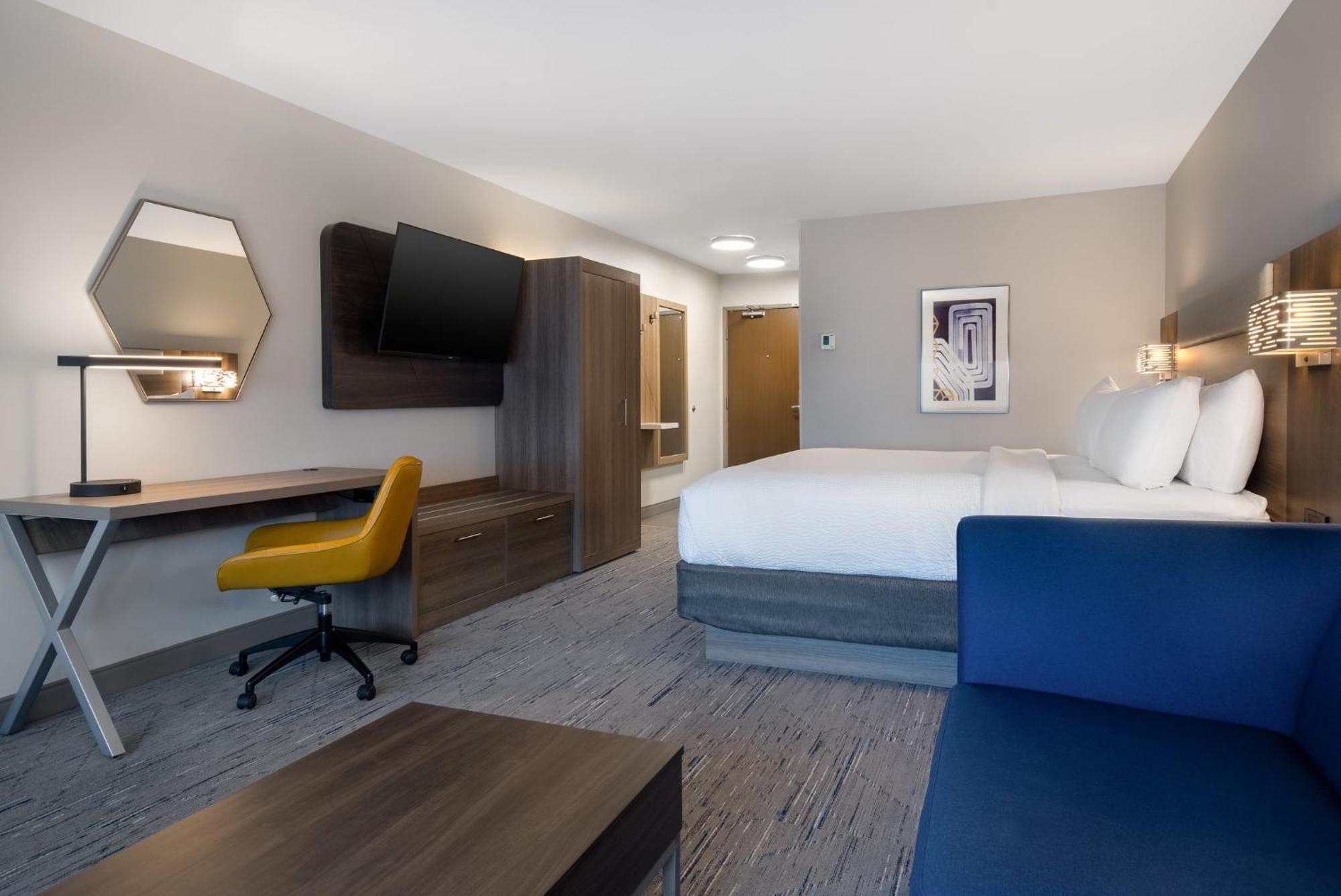 Holiday Inn Express & Suites Oscoda By Ihg Exterior photo