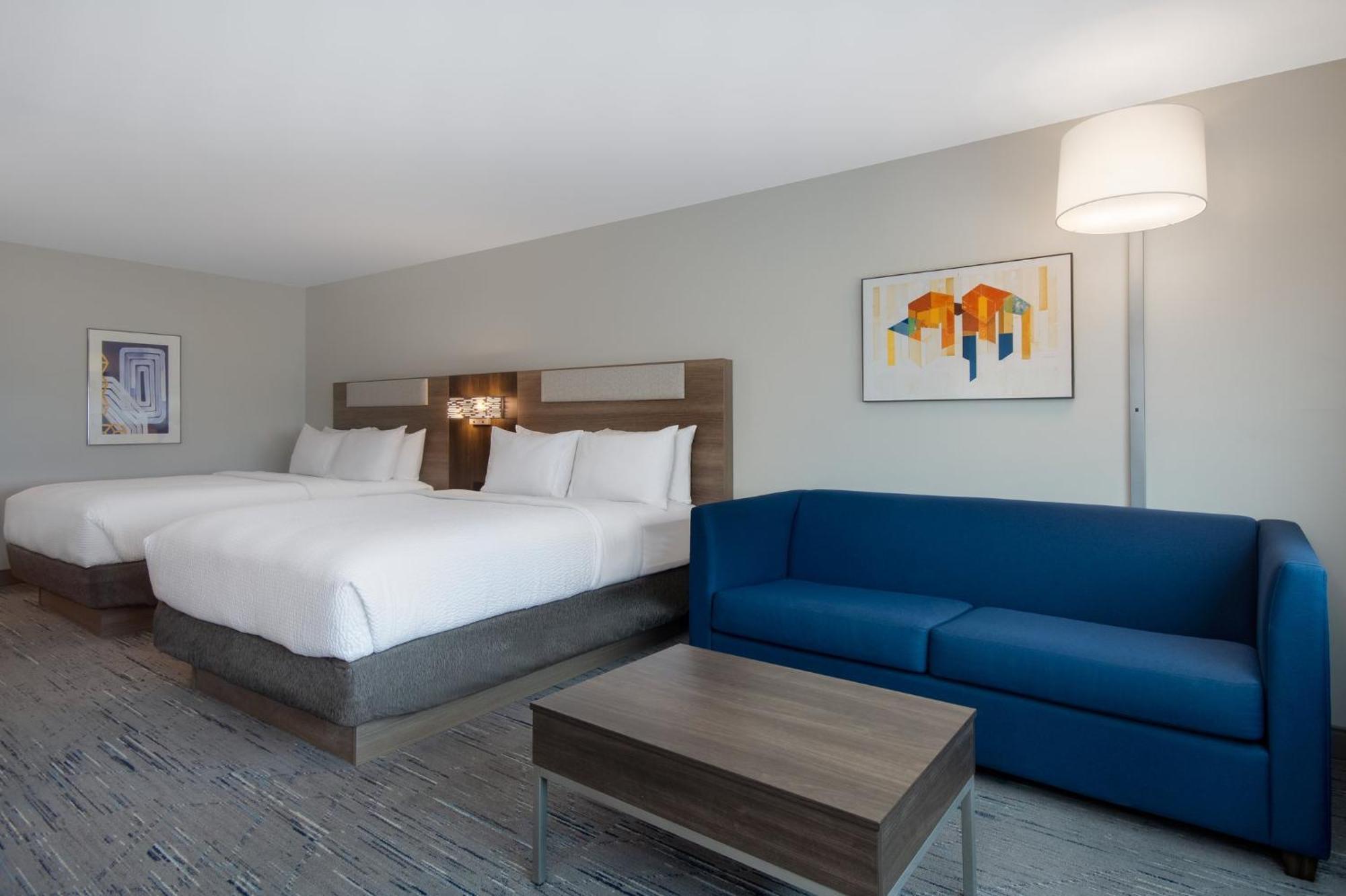 Holiday Inn Express & Suites Oscoda By Ihg Exterior photo